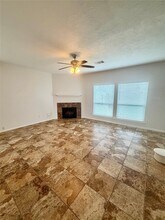 11830 Oakner Dr in Tomball, TX - Building Photo - Building Photo