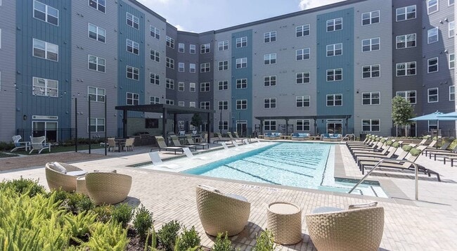 2425 Bell St in Houston, TX - Building Photo - Building Photo