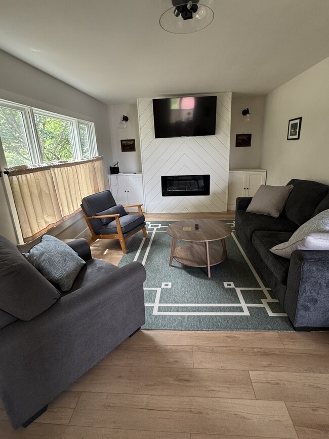 property at 1527 Marquis Rd