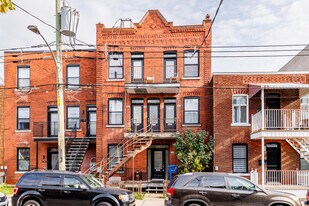3848 Gertrude Rue in Verdun, QC - Building Photo