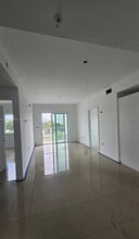 1857 NW 24th St in Miami, FL - Building Photo - Building Photo