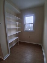 51 Grant Ave, Unit 51 Grant Ave Etna #2 in Etna, PA - Building Photo