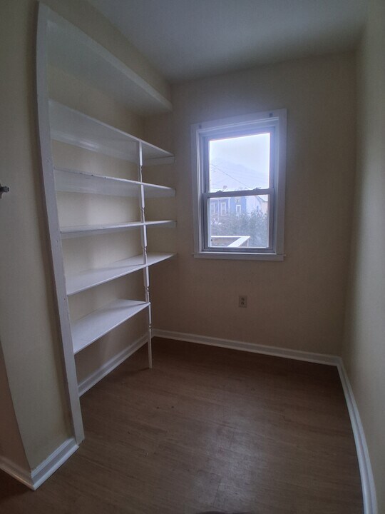 51 Grant Ave, Unit 51 Grant Ave Etna #2 in Etna, PA - Building Photo