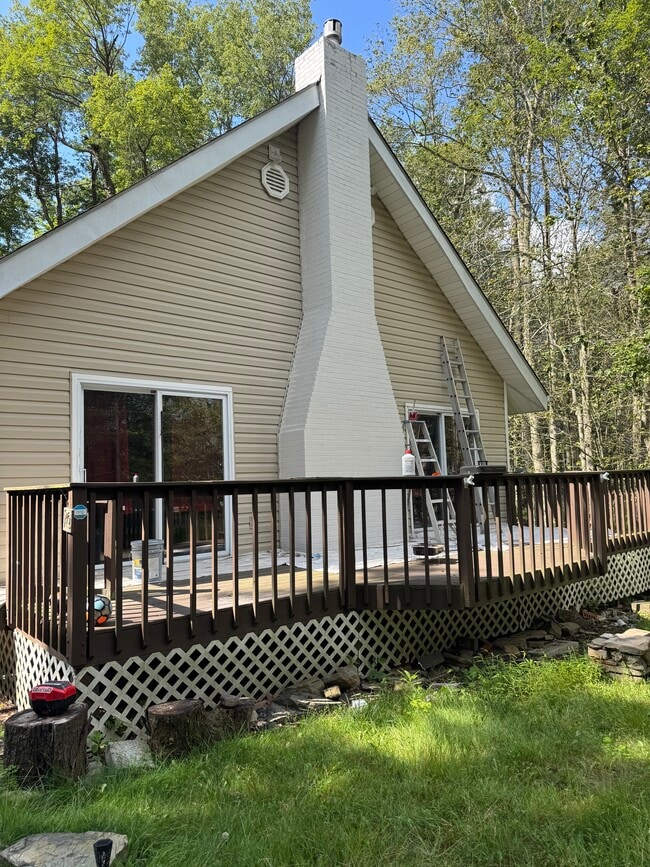 property at 1010 Eisenhower Way