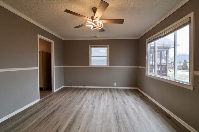 property at 237 S Kaley St