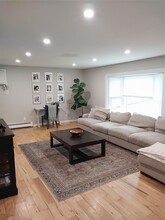 97 Barger St in Putnam Valley, NY - Building Photo - Building Photo