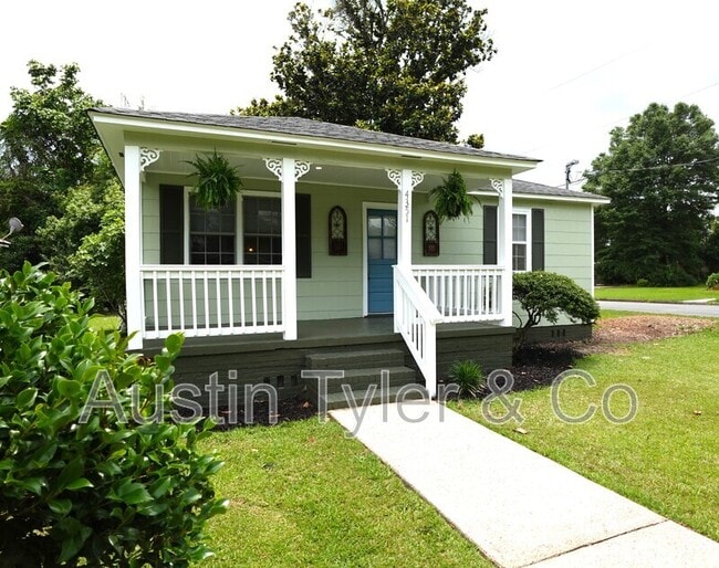 property at 4351 Kelly Ave