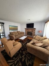 23 Magnolia St in New Britain, CT - Building Photo - Building Photo