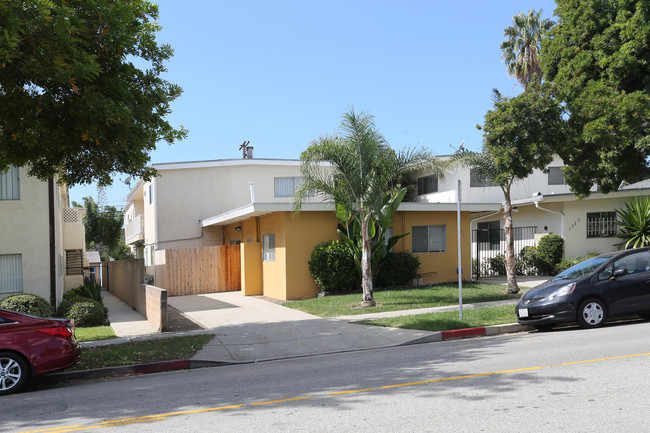 1725 S Centinela Ave in Santa Monica, CA - Building Photo - Primary Photo