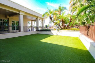 9123 Strada Pl in Naples, FL - Building Photo - Building Photo