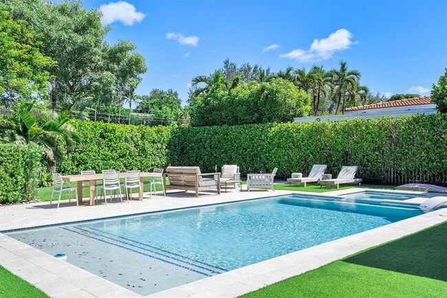 property at 5950 SW 29th St