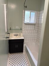 252 N Wilson Ave, Unit 252 in Pasadena, CA - Building Photo - Building Photo