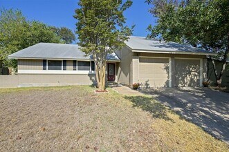 11608 Big Trail in Austin, TX - Building Photo - Building Photo