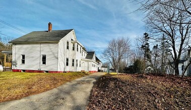 176 Mill St in Winchendon, MA - Foto de edificio - Building Photo