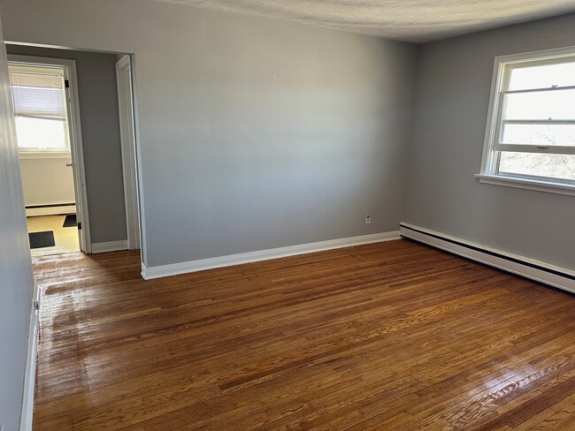 399 Elmgrove Ave in Oshawa, ON - Building Photo - Building Photo