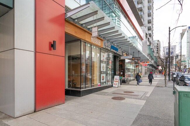 Atelier in Vancouver, BC - Building Photo - Building Photo