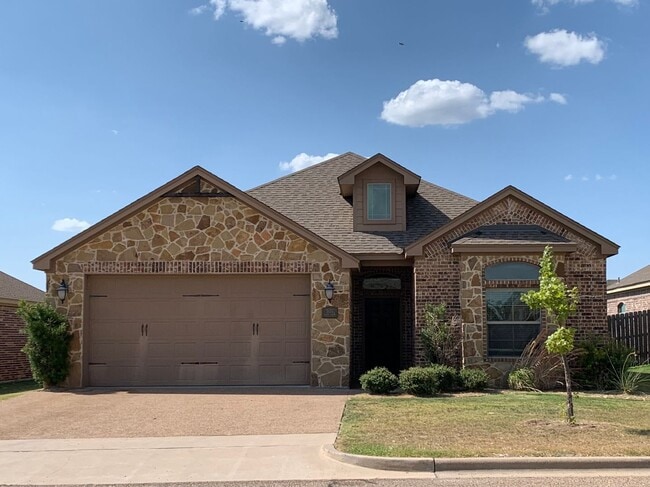property at 3133 Silver Saddle Dr