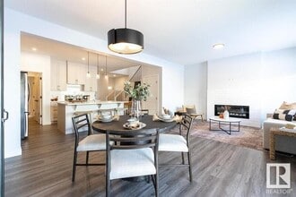 32 Rosewood Wy in St. Albert, AB - Building Photo - Building Photo