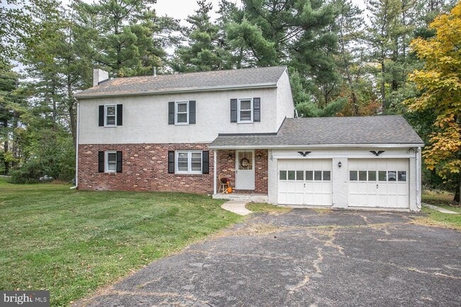 1760 N Wales Rd in Blue Bell, PA - Foto de edificio - Building Photo