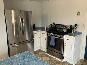 1035 Lynnhurst Ave in Louisville, KY - Building Photo - Building Photo