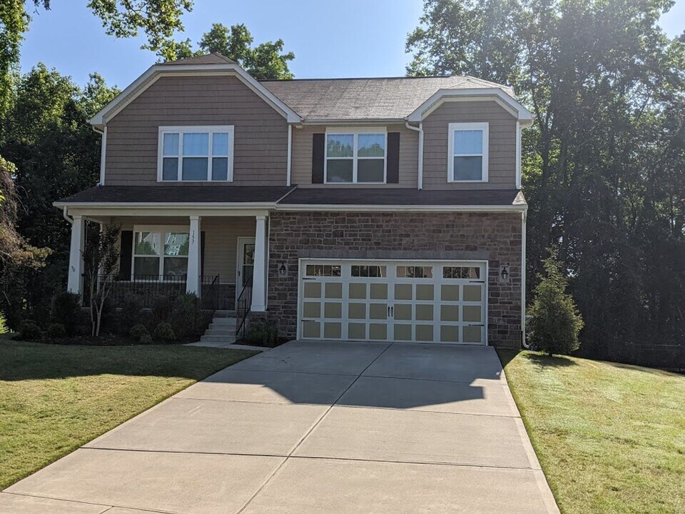 157 Chollywood Dr in Mooresville, NC - Building Photo