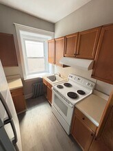 9 W Water St in Hellertown, PA - Building Photo - Building Photo