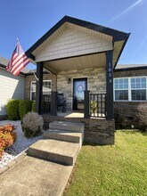 1053 Castlerock Dr in Clarksville, TN - Building Photo - Building Photo