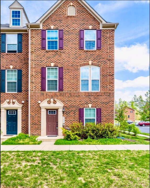 5639 Wonderboy Pl in Waldorf, MD - Building Photo