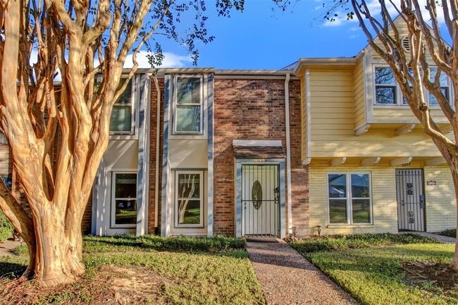property at 6539 Wanda Ln