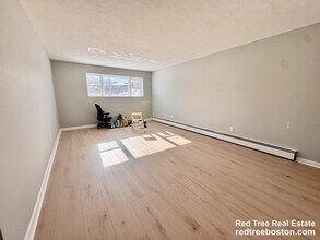 97 Spring St, Unit A3 in Boston, MA - Building Photo - Building Photo