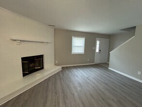 342 Oakland Rd in Huntsville, AL - Building Photo - Building Photo