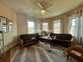 803 Parker St, Unit 3 in Boston, MA - Building Photo