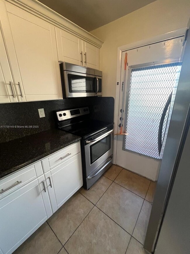 property at 1650 S Le Jeune Rd