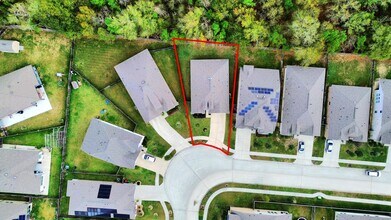 6618 Beacon View Dr in Baytown, TX - Building Photo - Building Photo