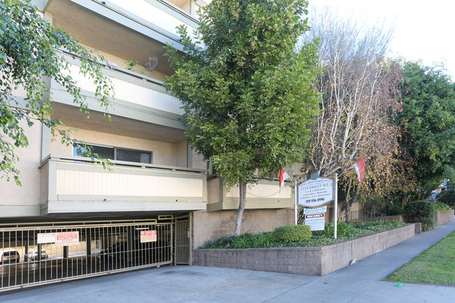 bag373 in Los Angeles, CA - Foto de edificio - Building Photo