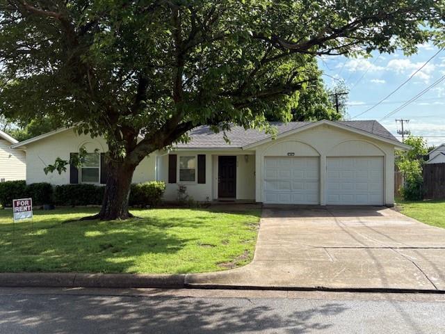 property at 625 NW Newton Dr