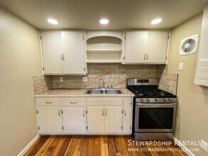 754 W 12th Ave in Eugene, OR - Building Photo - Building Photo