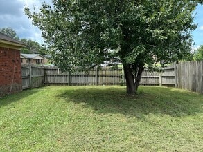 3434 Laurelwood Dr in Horn Lake, MS - Building Photo - Building Photo