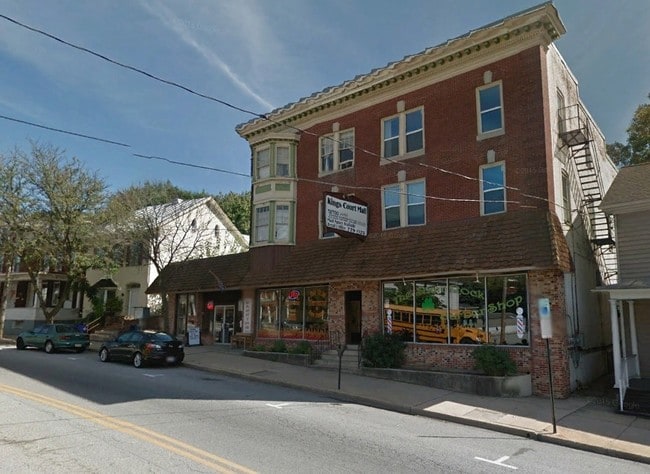 Kings Court in Shippensburg, PA - Building Photo - Building Photo