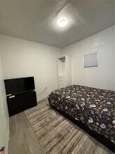 3251 NW 4th St-Unit -0 in Lauderhill, FL - Building Photo - Building Photo