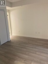 110 Broadway Ave in Toronto, ON - Building Photo - Building Photo