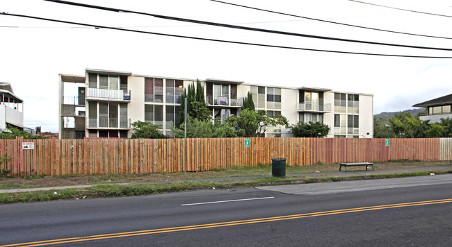 1416 Middle St in Honolulu, HI - Building Photo - Building Photo