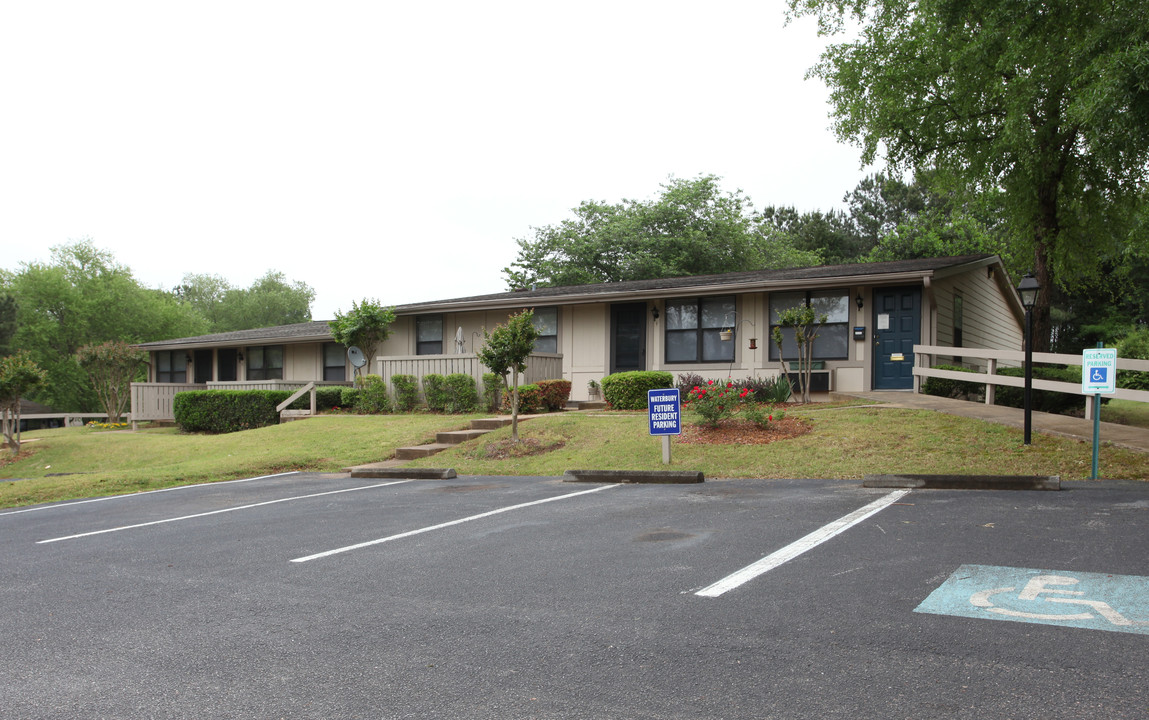 Waterbury Apartment Community in Athens, GA - Foto de edificio