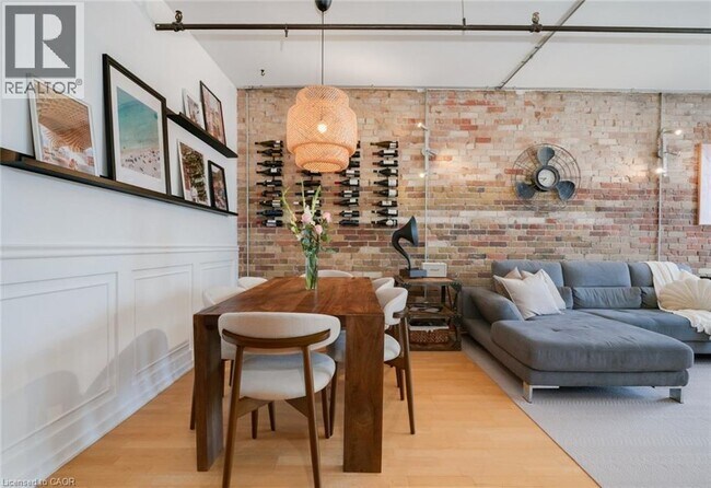 189 Queen St E in Toronto, ON - Building Photo - Building Photo