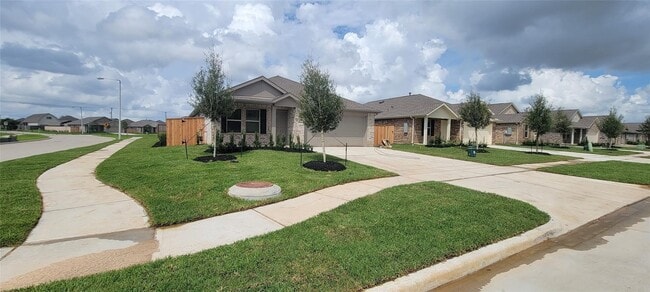 property at 2226 Still Bend Ln