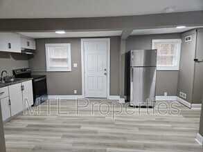 6521 Rumple Rd in Charlotte, NC - Building Photo - Building Photo