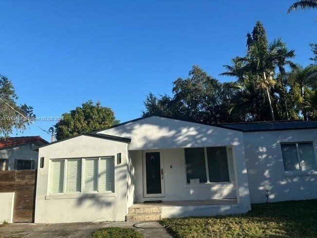 property at 1227 SW 21st St