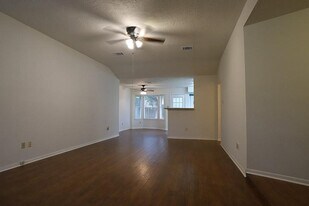 1210 Strawberry Park Ln in Katy, TX - Building Photo