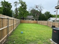 2904 Bourland St photo'