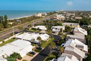 554 Majorca Ct in Satellite Beach, FL - Building Photo